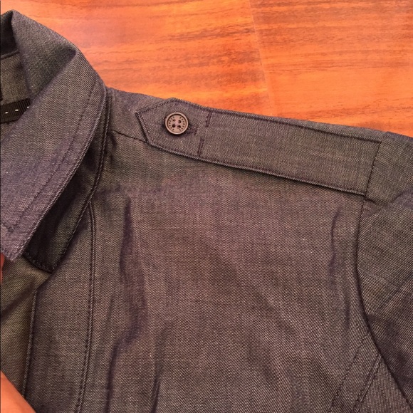 Express Button down shirt - Picture 5 of 10